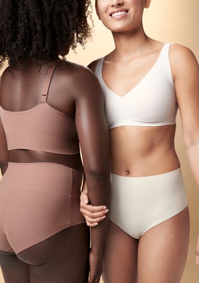 damesstring hoge taille micro rib ultimate comfort gebroken wit gebroken wit - 19640615OFFWHITE - HEMA